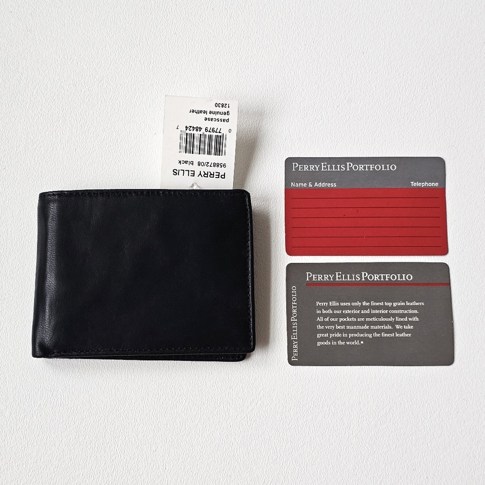 Perry Ellis Portfolio Black Soft Lambskin Genuine Leather Passcase Wallet NWT
